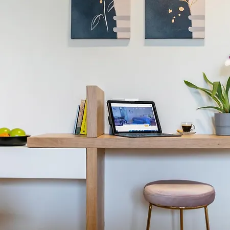 Apartment Septa By Skg *