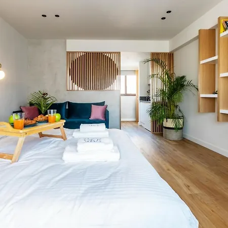 Apartment Septa By Skg *